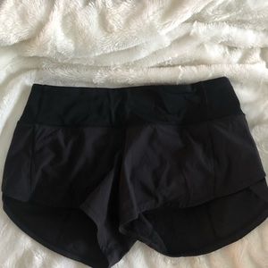 Size 2 Regular Black Lulu Lemon Shorts